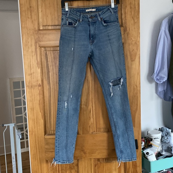 Levis 721 Vintage Skinny Jean size 27 distressed, seam accents & raw hems - Picture 9 of 15